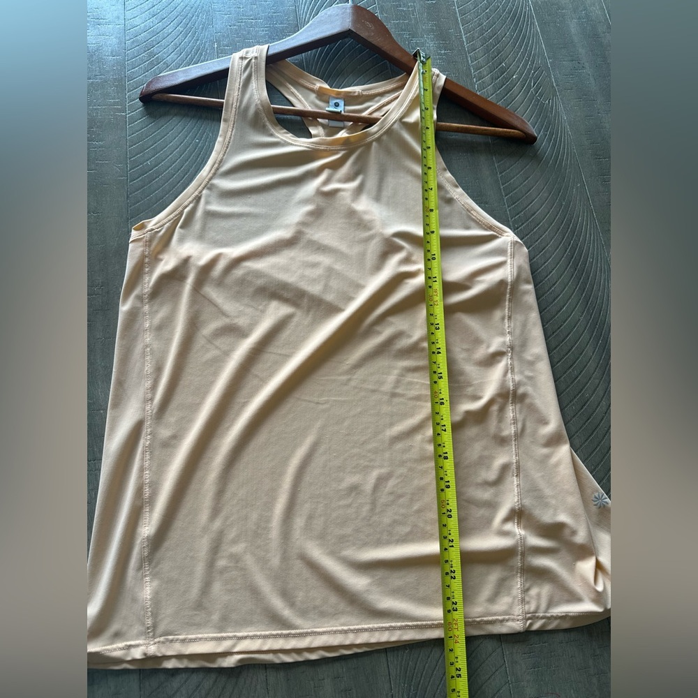 Athleta Ultimate Train Racerback Tank in Coral Volt size Small - Picture 9 of 10